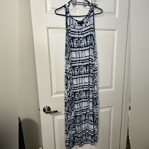 Lane Bryant long blue and white tie dye dress with pockets size 26/28